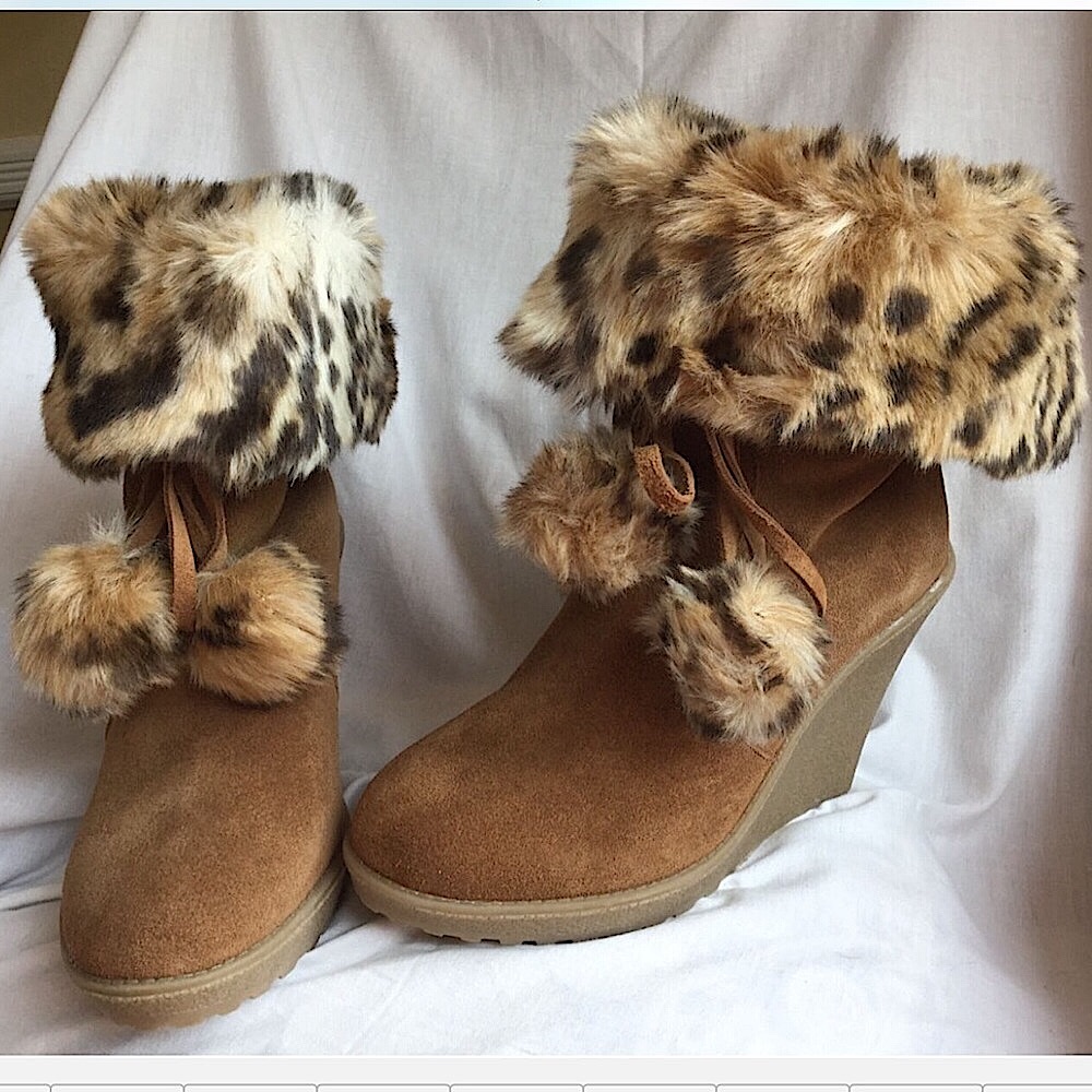 Vintage Colin Stuart LEOPARD Fur Top Booties Pom Pom Ties Wedge Heel Tan 6.5